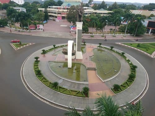 Ảnh 2 của Buon Ma Thuot Victory Monument