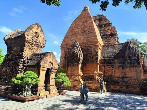 Ảnh 5 của Po Nagar Temple