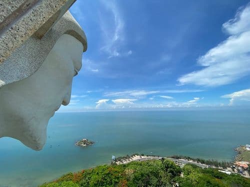 Ảnh 2 của Jesus Christ Statue